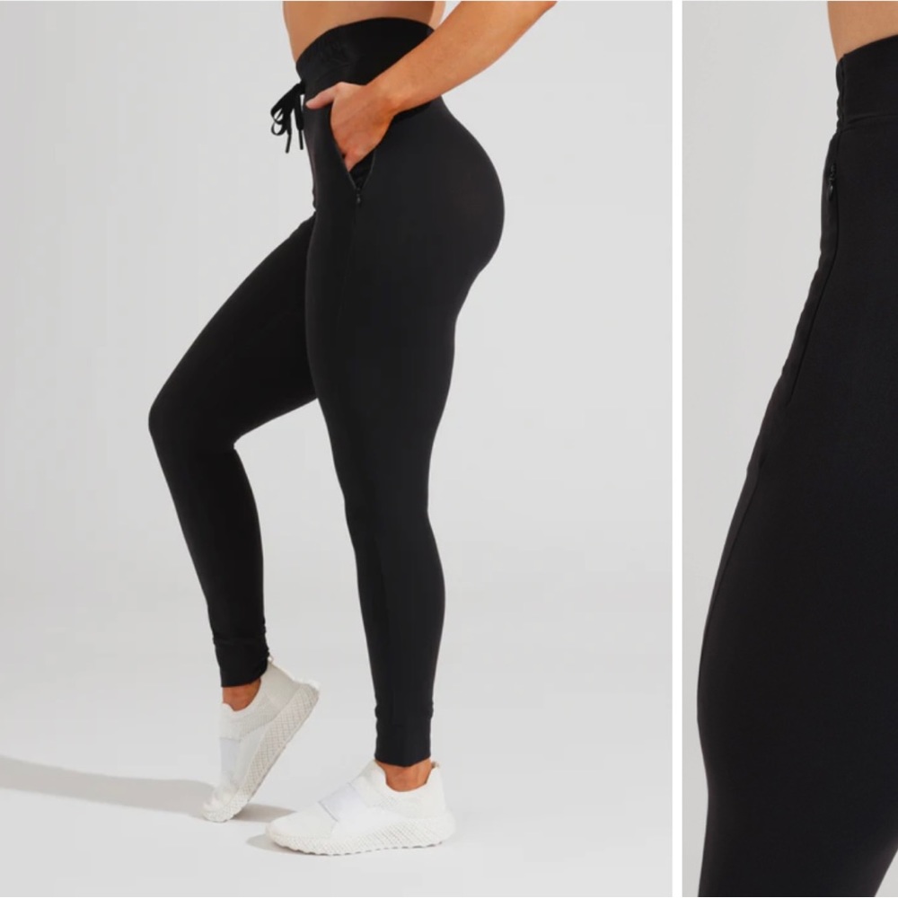 Buffbunny joggers size small